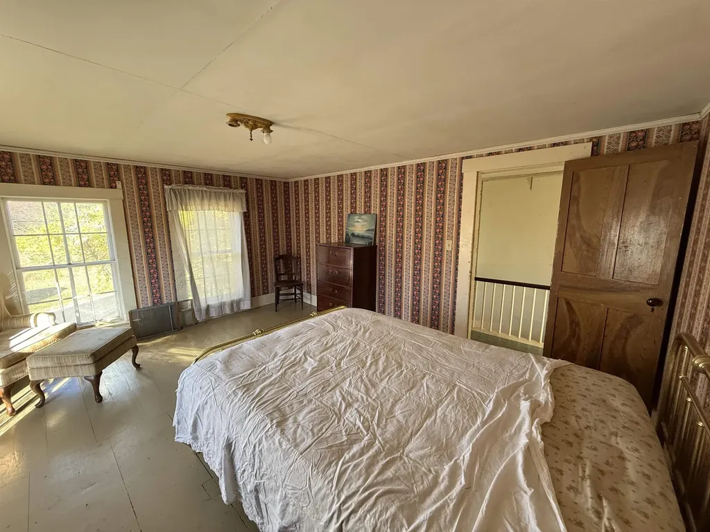 144 Putnam Hill Road Lyndeborough NH 03082