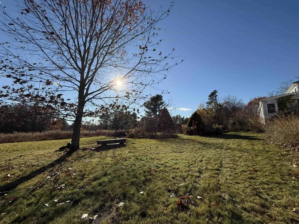144 Putnam Hill Road Lyndeborough NH 03082
