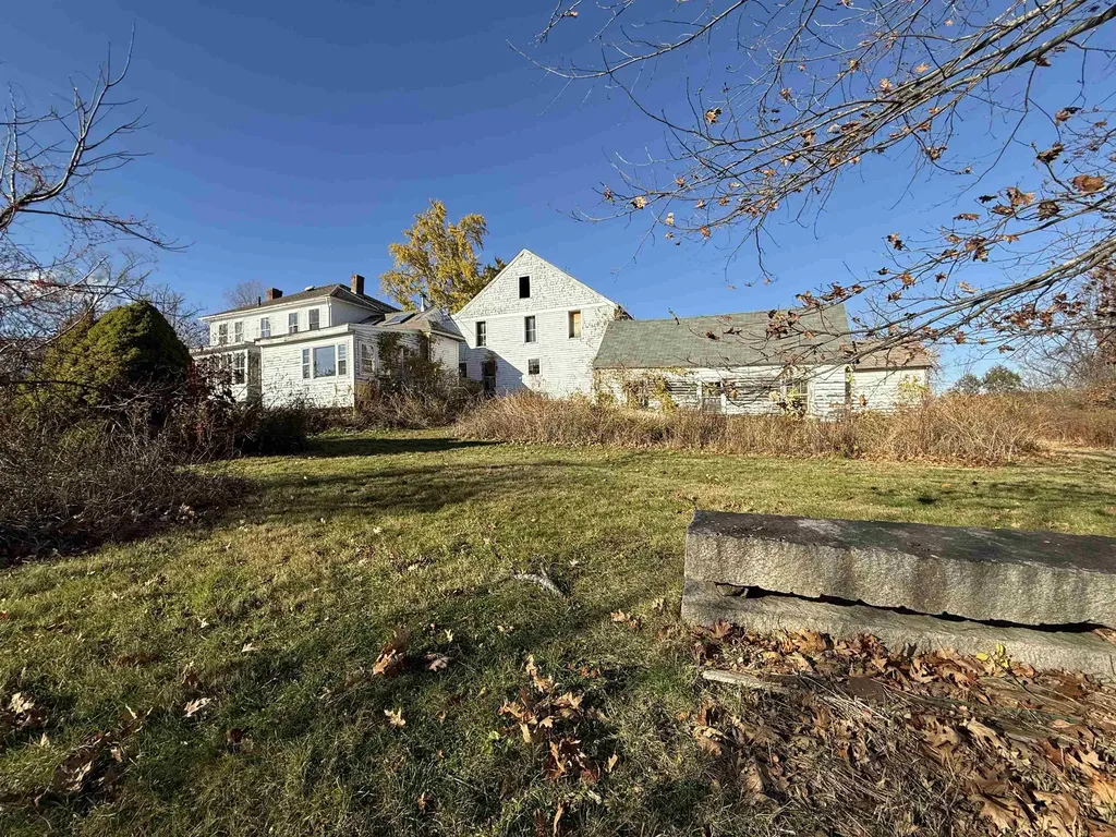 144 Putnam Hill Road Lyndeborough NH 03082