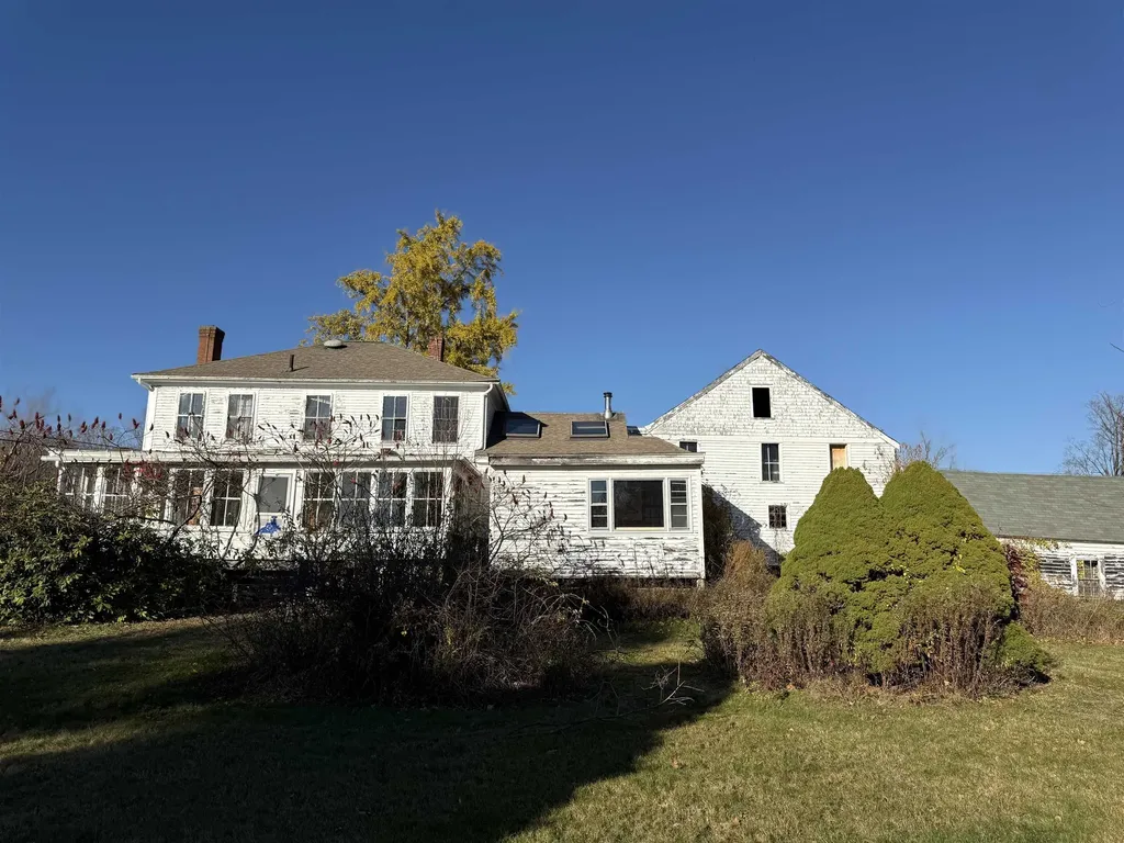 144 Putnam Hill Road Lyndeborough NH 03082