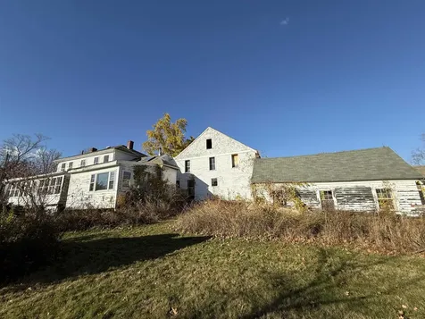 144 Putnam Hill Road Lyndeborough NH 03082