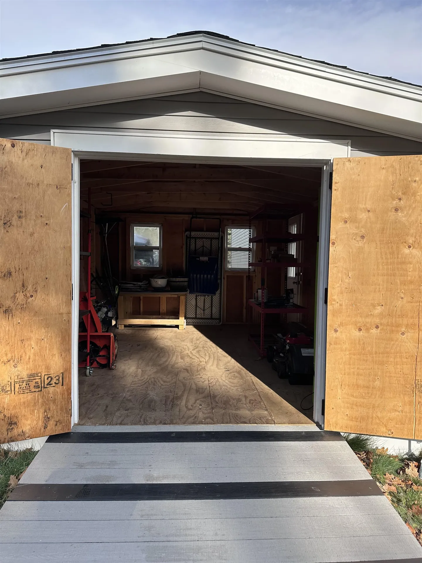 9 Aspen Road Tilton NH 03276