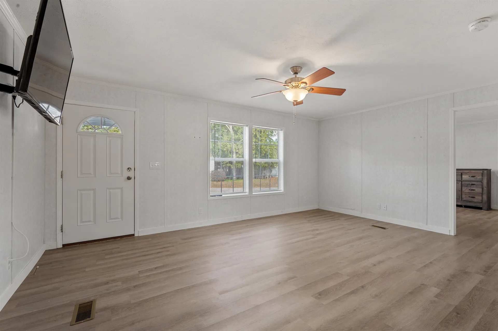 9 Aspen Road Tilton NH 03276