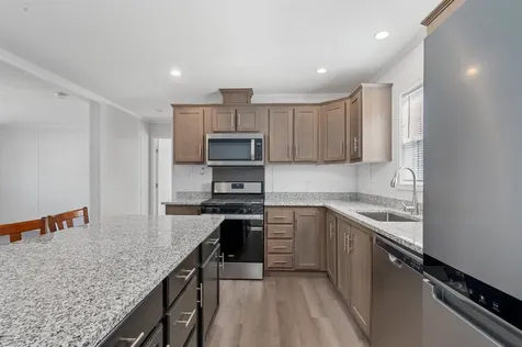 9 Aspen Road Tilton NH 03276