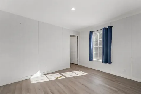 9 Aspen Road Tilton NH 03276