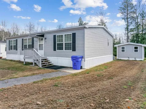 9 Aspen Road Tilton NH 03276