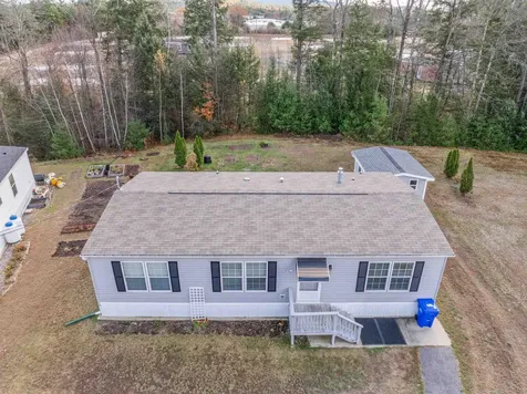 9 Aspen Road Tilton NH 03276