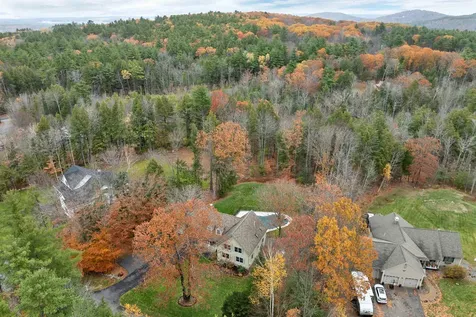 22 Morgan Way Gilford NH 03249-7431