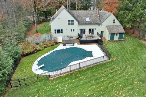 22 Morgan Way Gilford NH 03249-7431