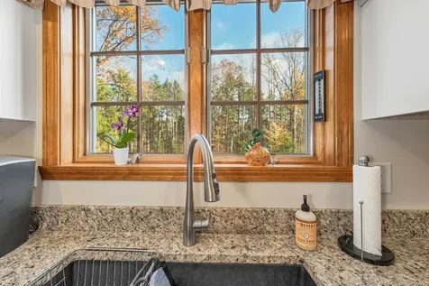 22 Morgan Way Gilford NH 03249-7431