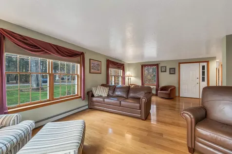 22 Morgan Way Gilford NH 03249-7431