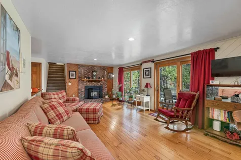 22 Morgan Way Gilford NH 03249-7431