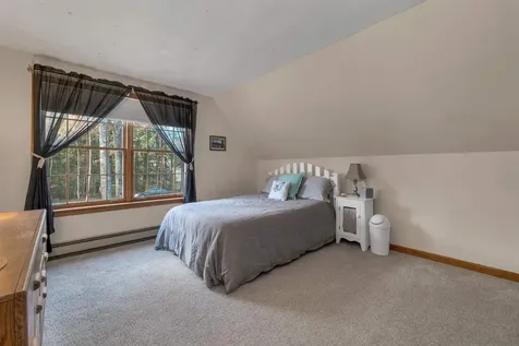 22 Morgan Way Gilford NH 03249-7431