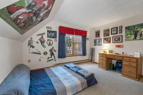 22 Morgan Way Gilford NH 03249-7431
