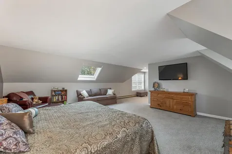 22 Morgan Way Gilford NH 03249-7431