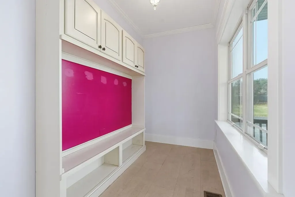 9 Shackford Court Pittsfield NH 03263