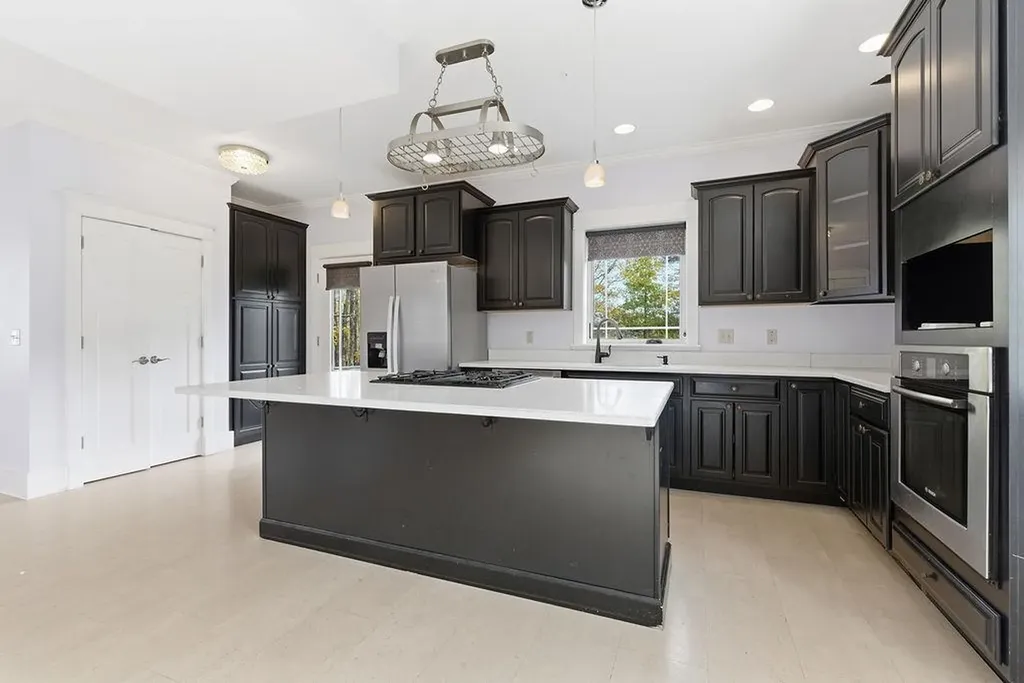 9 Shackford Court Pittsfield NH 03263