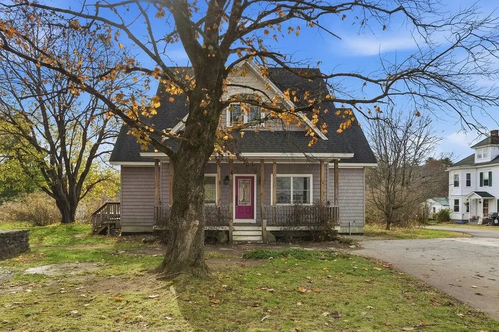 9 Shackford Court Pittsfield NH 03263