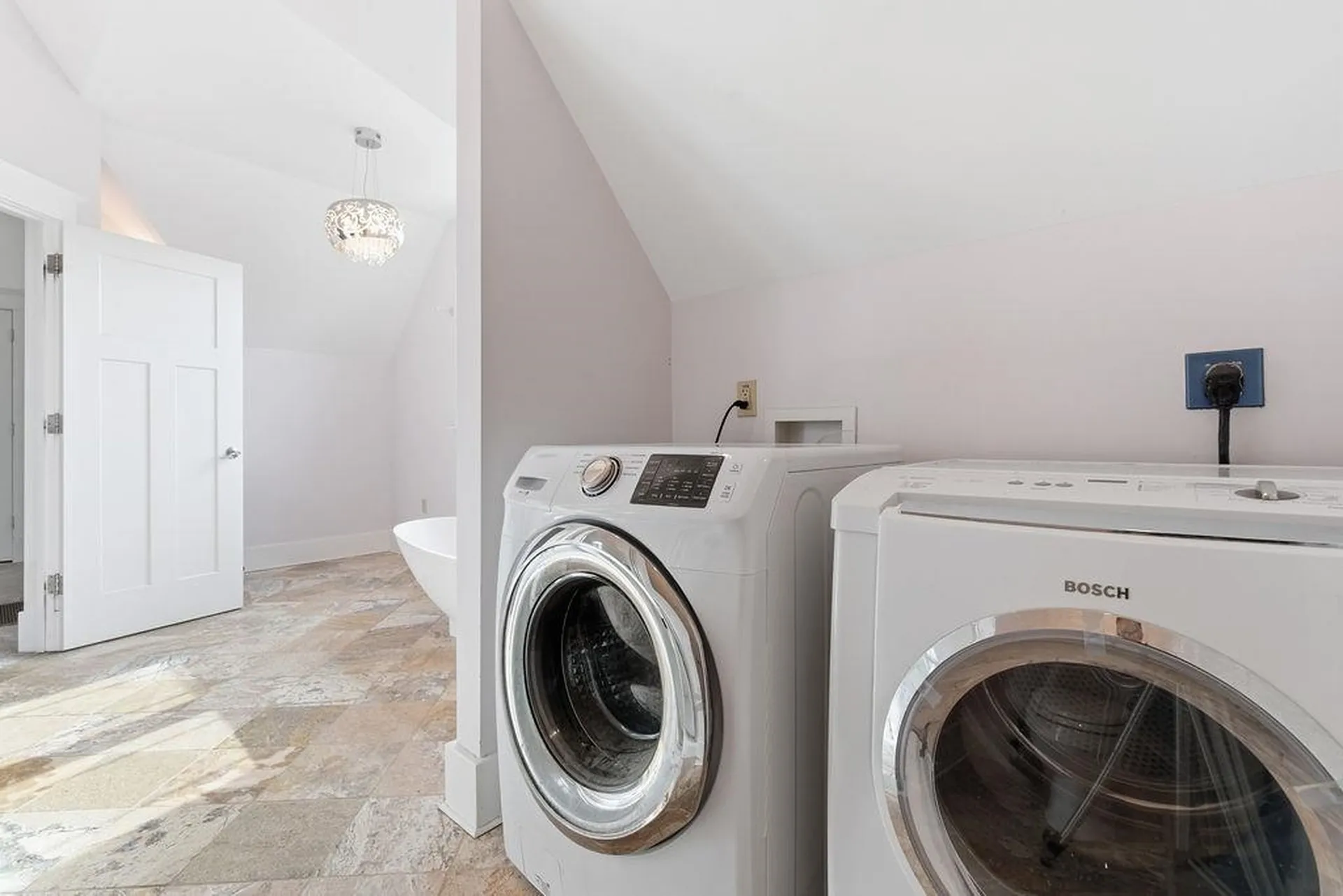 9 Shackford Court Pittsfield NH 03263