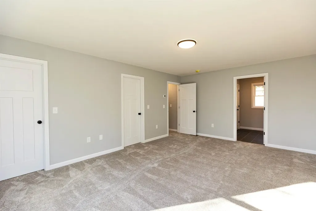 231 Putnam Hill Road Lyndeborough NH 03082