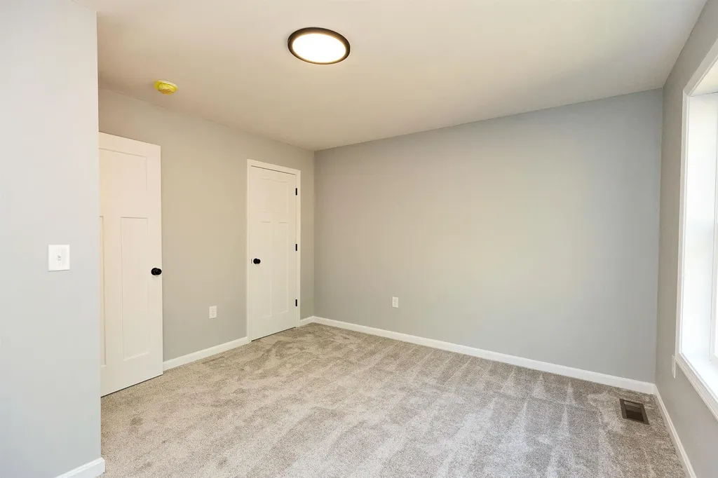 231 Putnam Hill Road Lyndeborough NH 03082