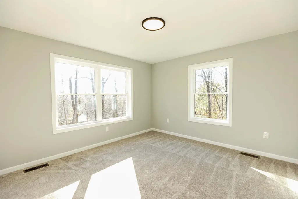 231 Putnam Hill Road Lyndeborough NH 03082