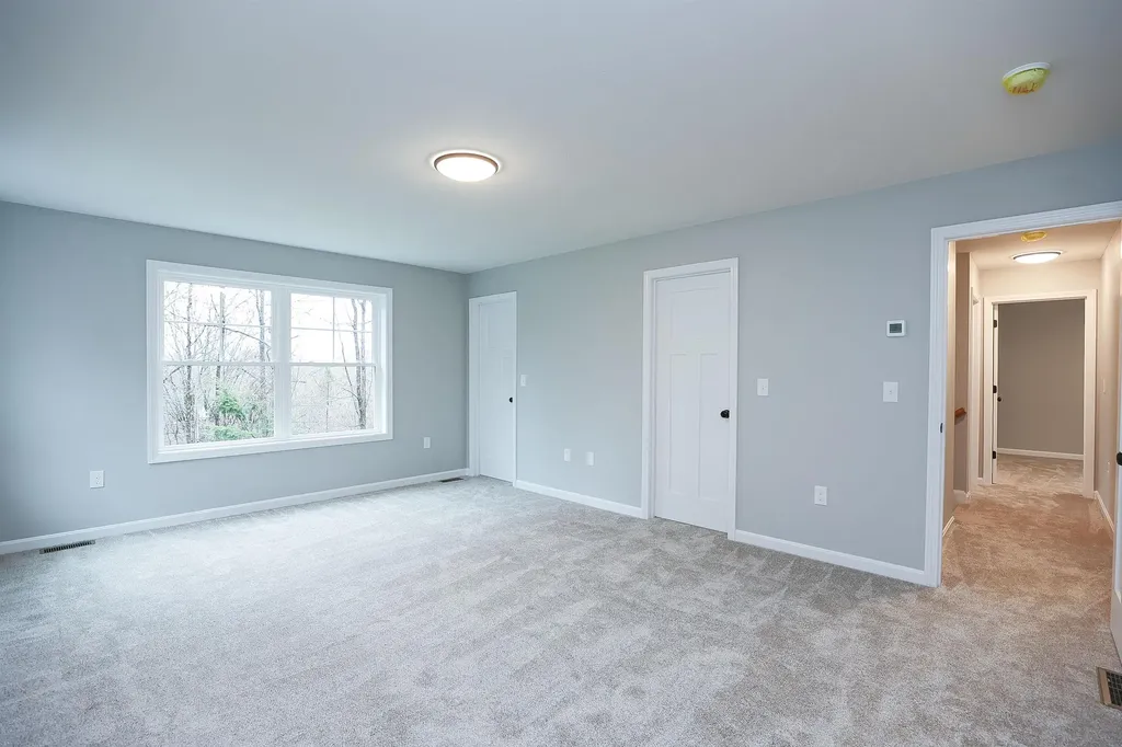 231 Putnam Hill Road Lyndeborough NH 03082