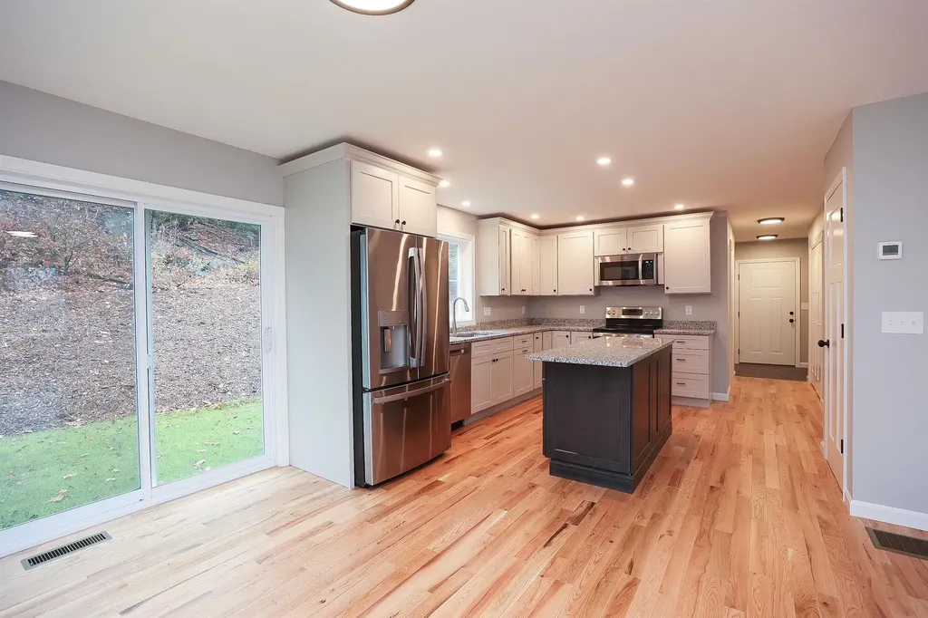 231 Putnam Hill Road Lyndeborough NH 03082