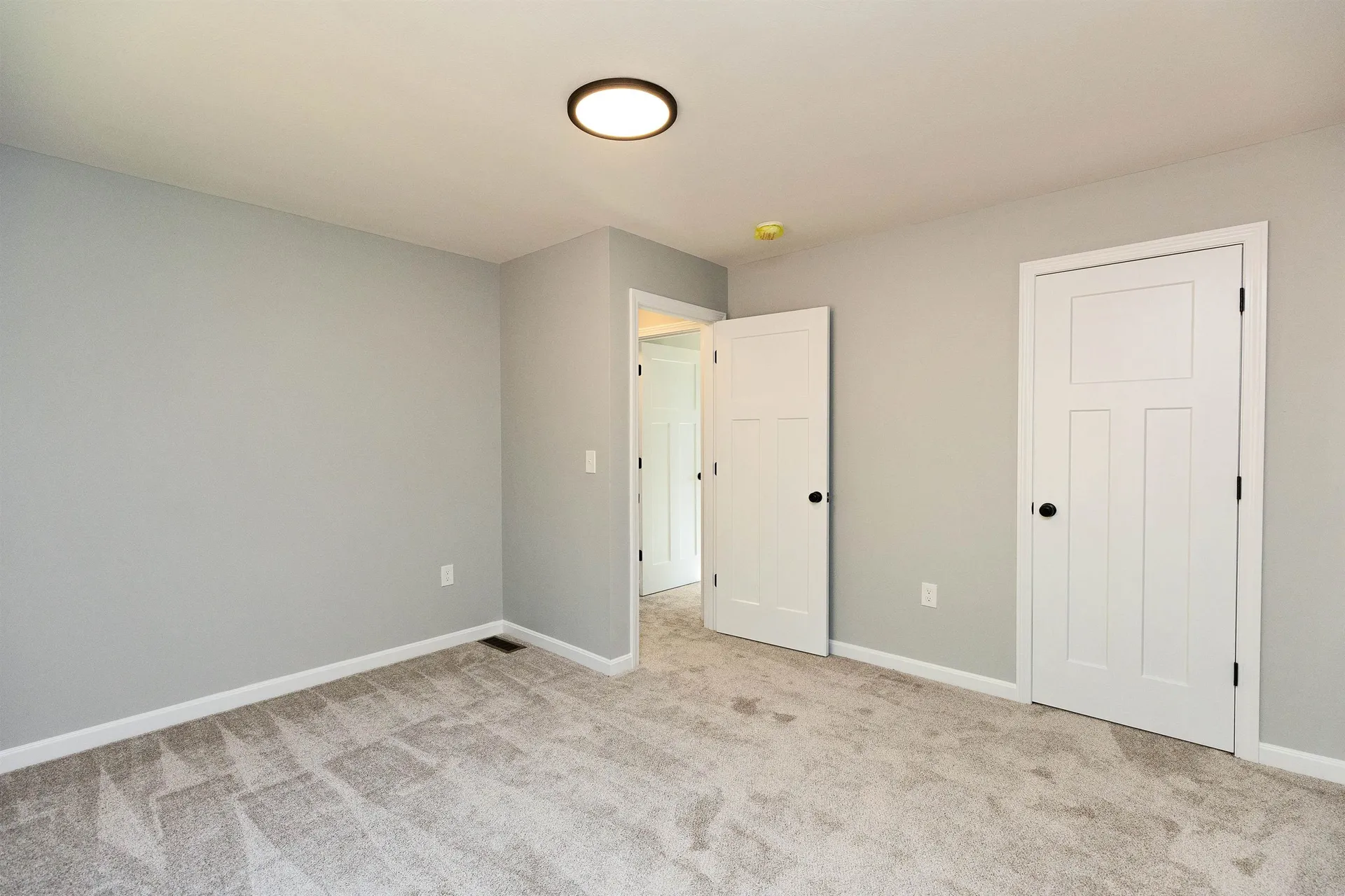 231 Putnam Hill Road Lyndeborough NH 03082