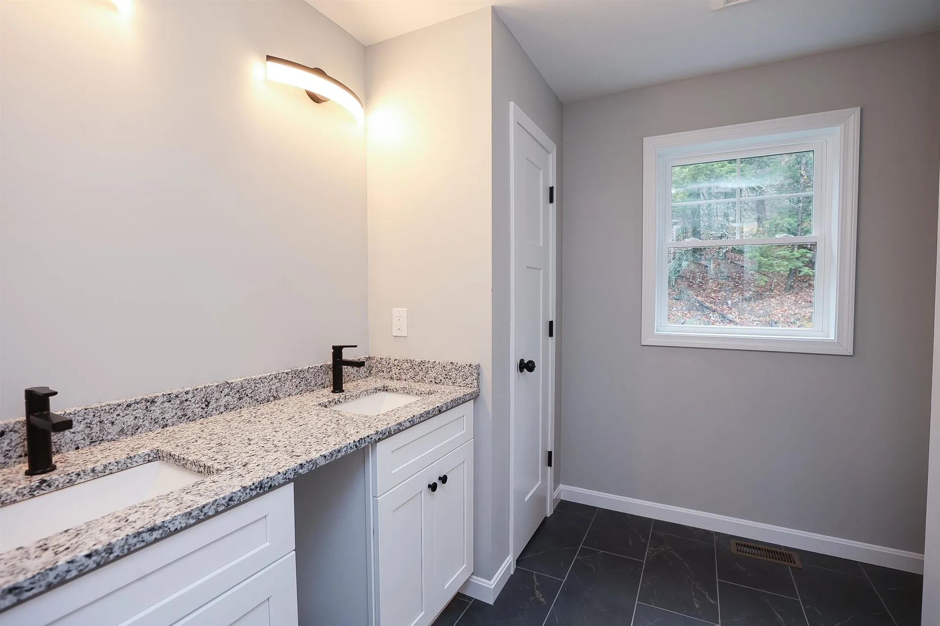 231 Putnam Hill Road Lyndeborough NH 03082