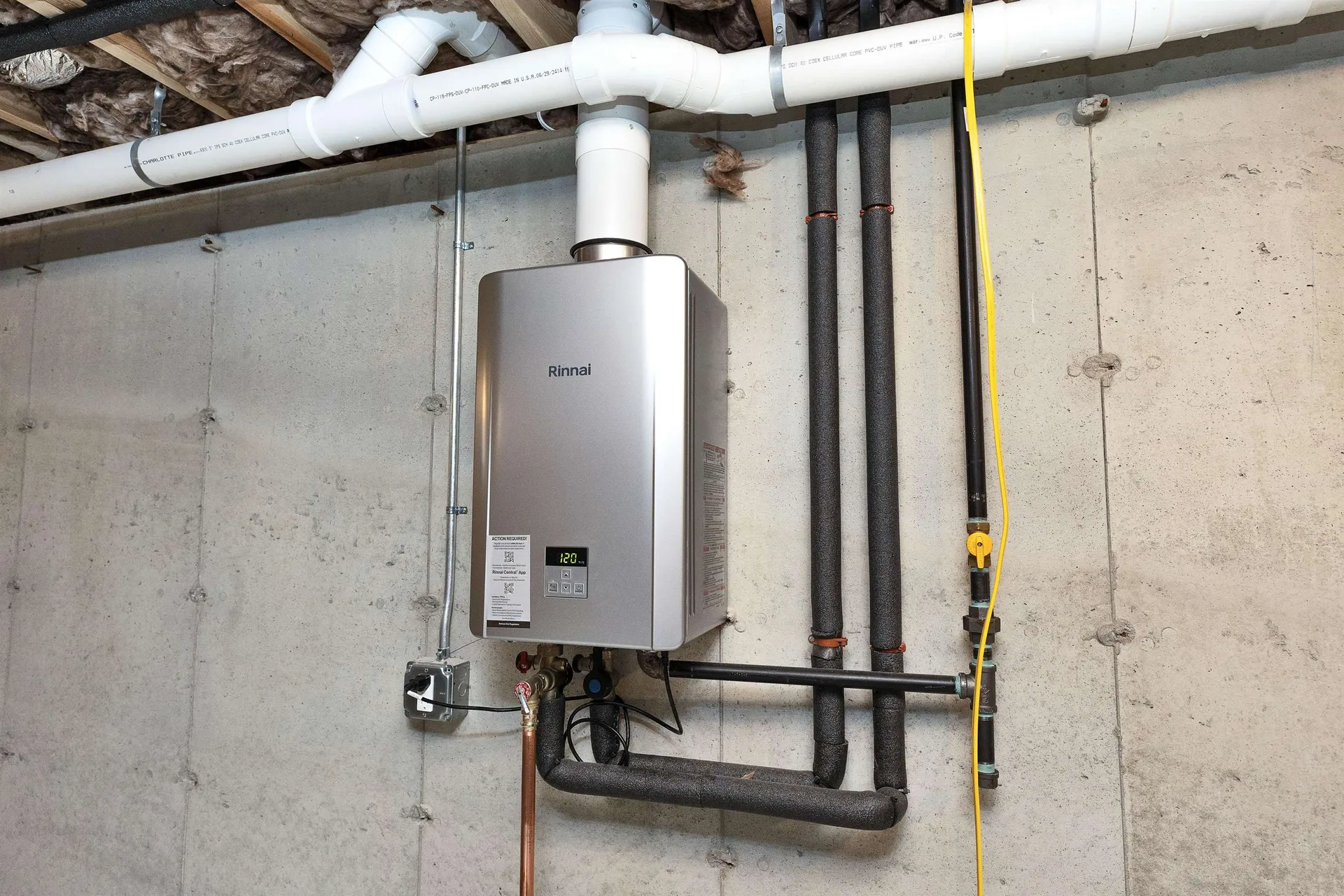 231 Putnam Hill Road Lyndeborough NH 03082