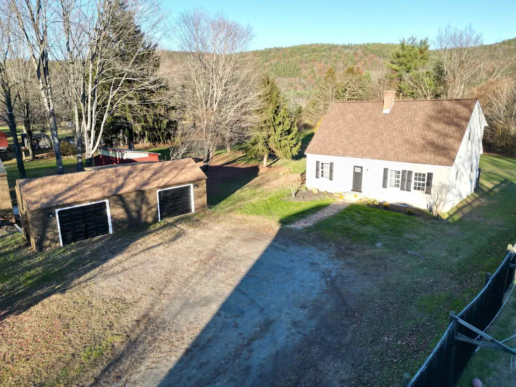 24 Village Road Surry NH 03431