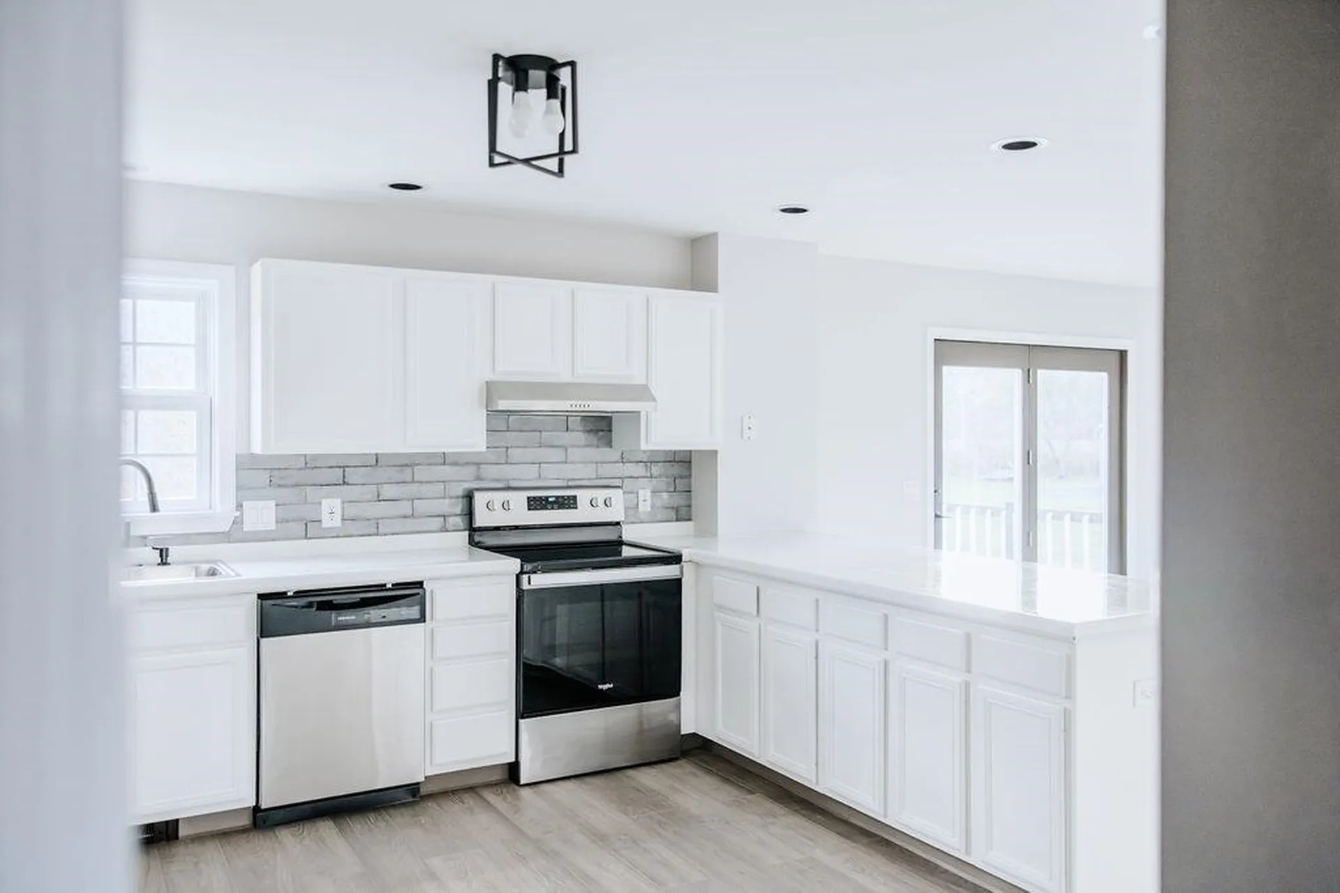 24 Village Road Surry NH 03431