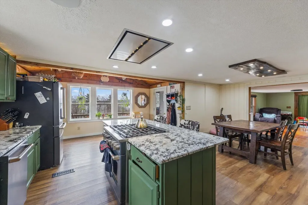 67 Lang Road Washington NH 03280