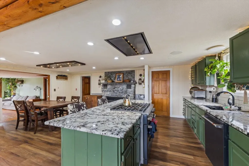 67 Lang Road Washington NH 03280