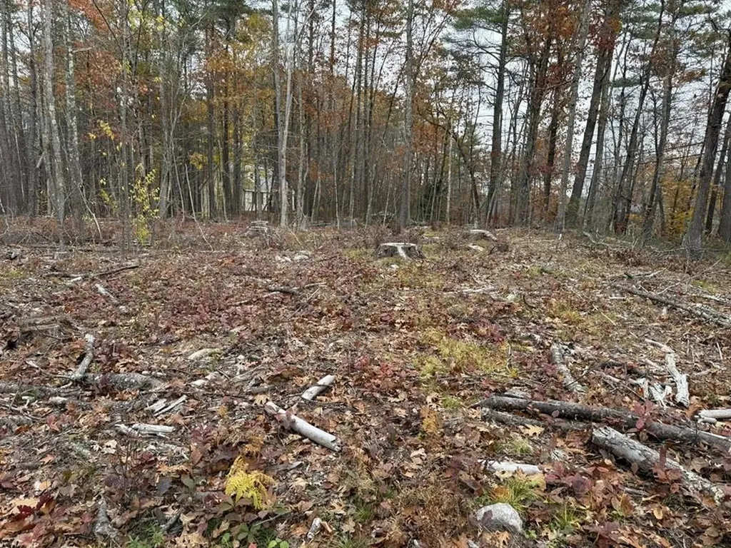 207-002 Washington Street Barrington NH 03825