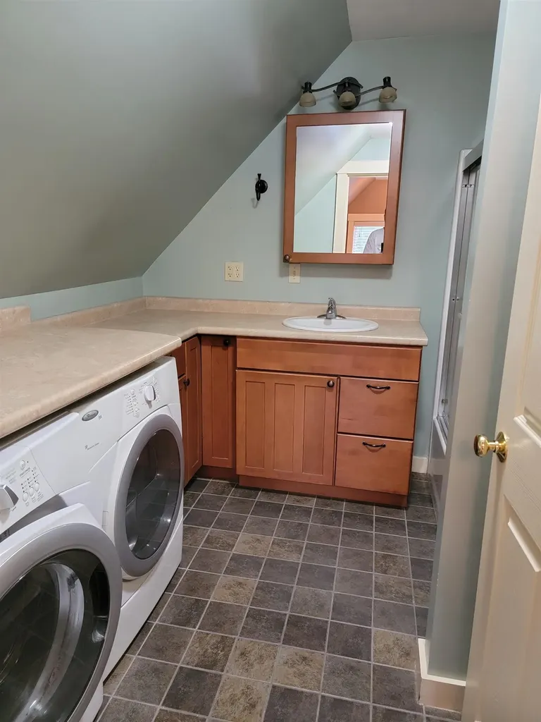 5 - 9 Merchant Street Walpole NH 03609