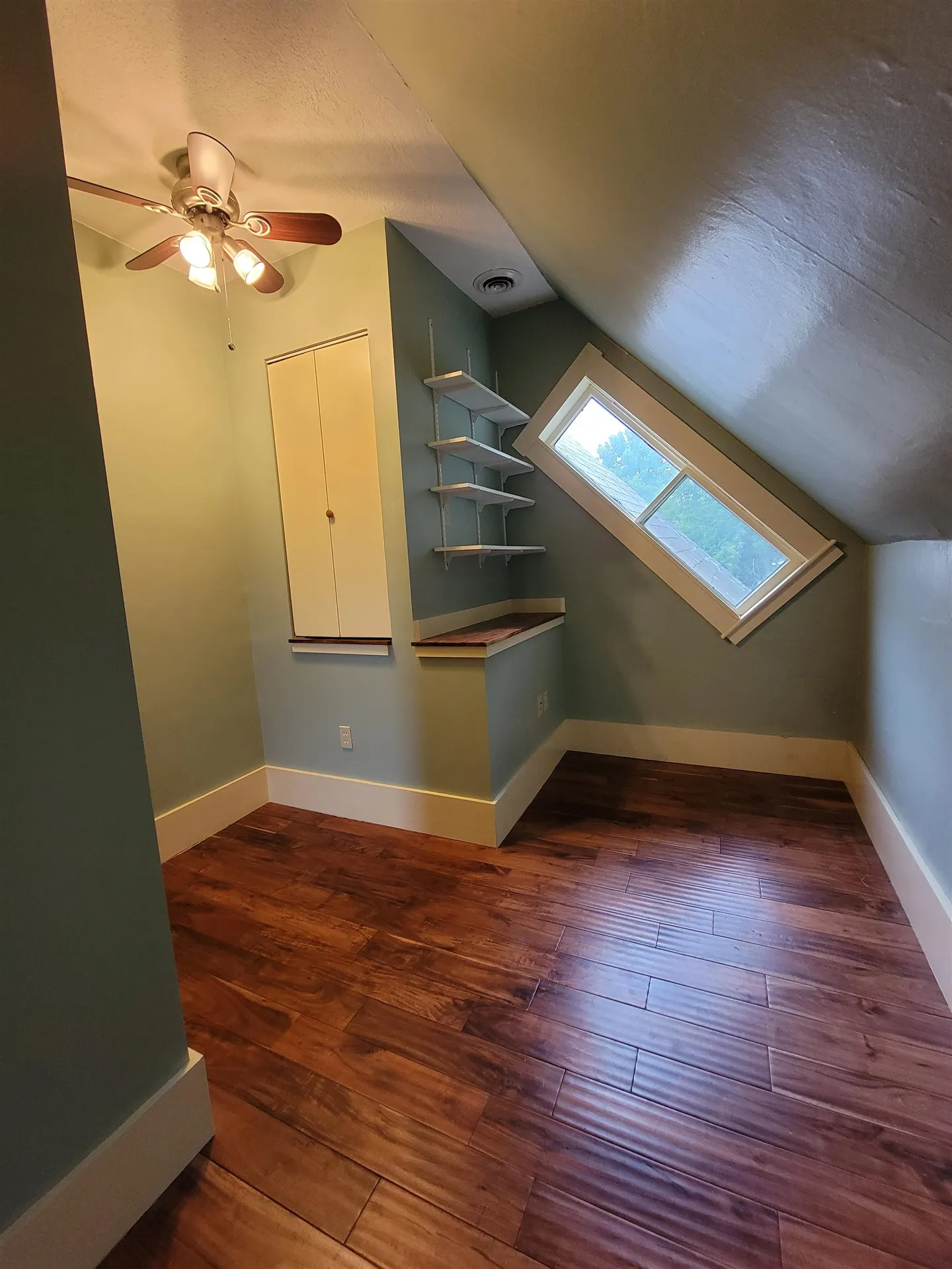 5 - 9 Merchant Street Walpole NH 03609