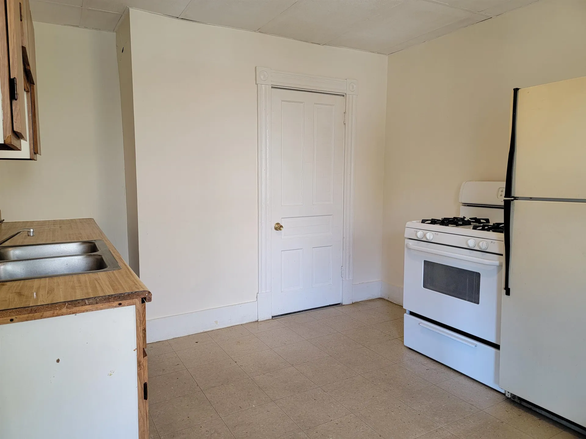 5 - 9 Merchant Street Walpole NH 03609