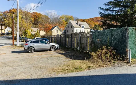 5 - 9 Merchant Street Walpole NH 03609