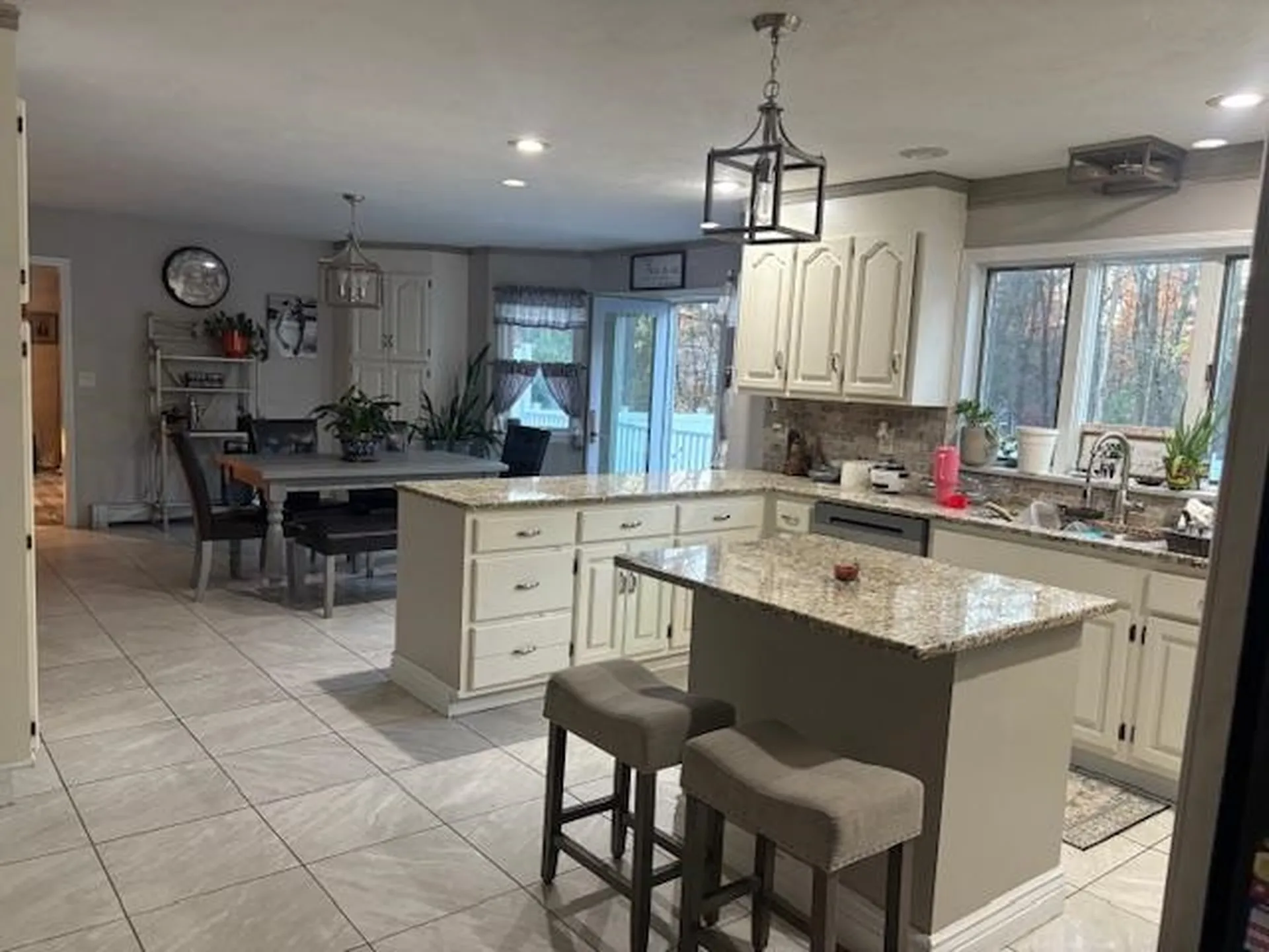 51 Zion Hill Road Salem NH 03079-1515