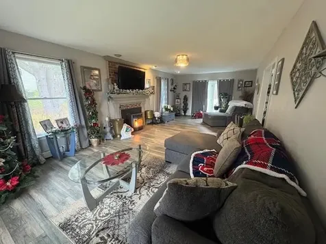 51 Zion Hill Road Salem NH 03079-1515