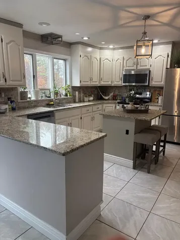 51 Zion Hill Road Salem NH 03079-1515