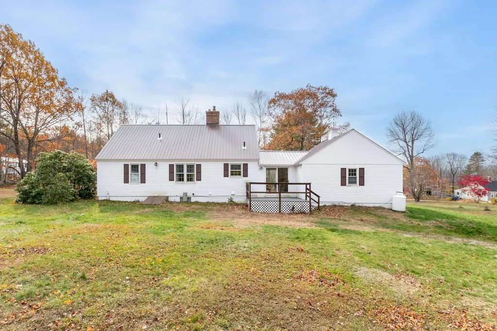 123 Mountain Road Tuftonboro NH 03816