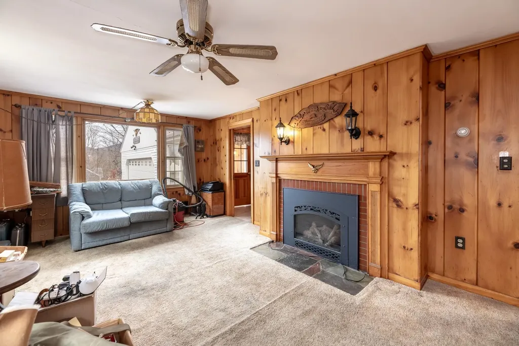 123 Mountain Road Tuftonboro NH 03816