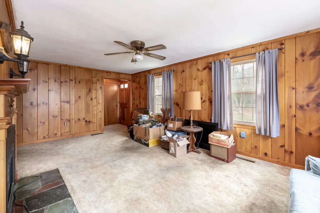 123 Mountain Road Tuftonboro NH 03816