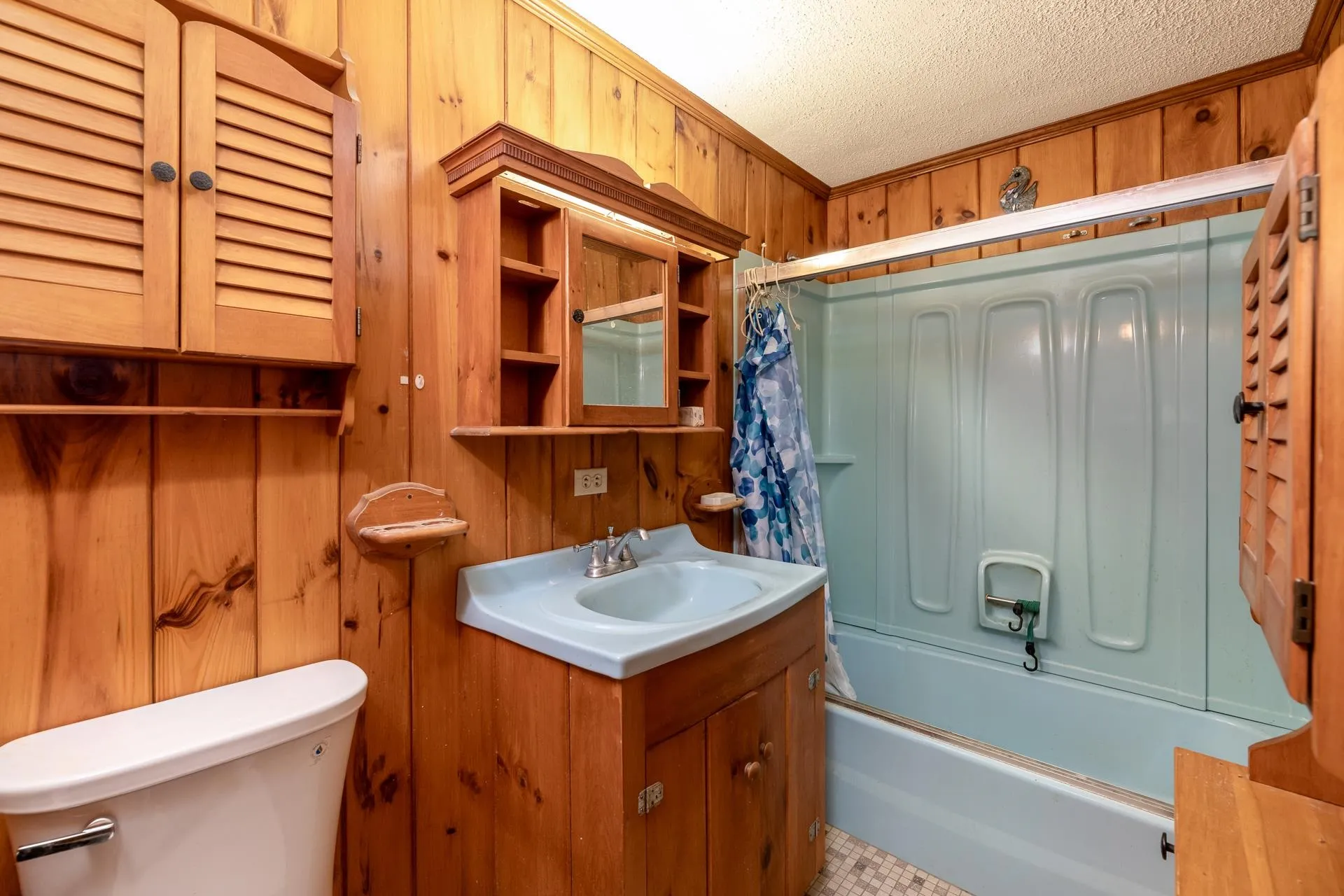 123 Mountain Road Tuftonboro NH 03816