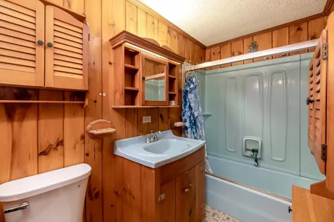 123 Mountain Road Tuftonboro NH 03816