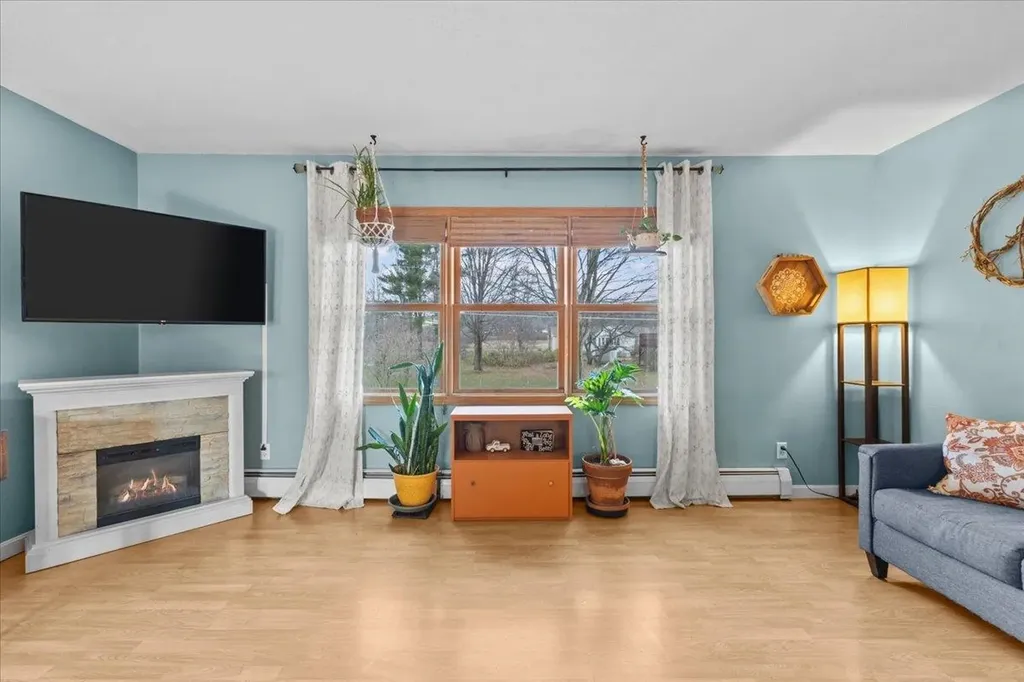 9 Liberty Lane Jericho VT 05465