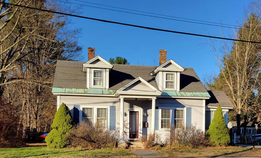 39 S Mast Street Goffstown NH 03045